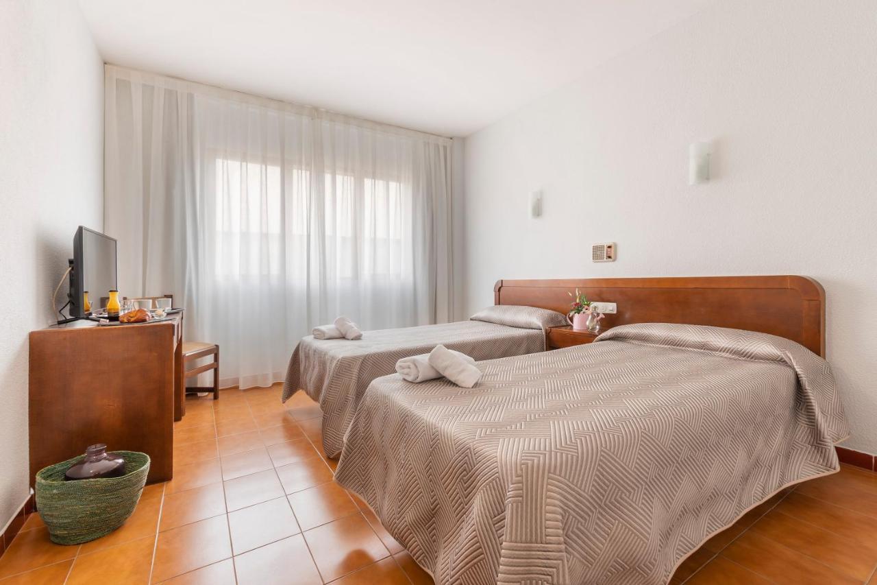 Hotel Sierra De Arcos Андорра Экстерьер фото