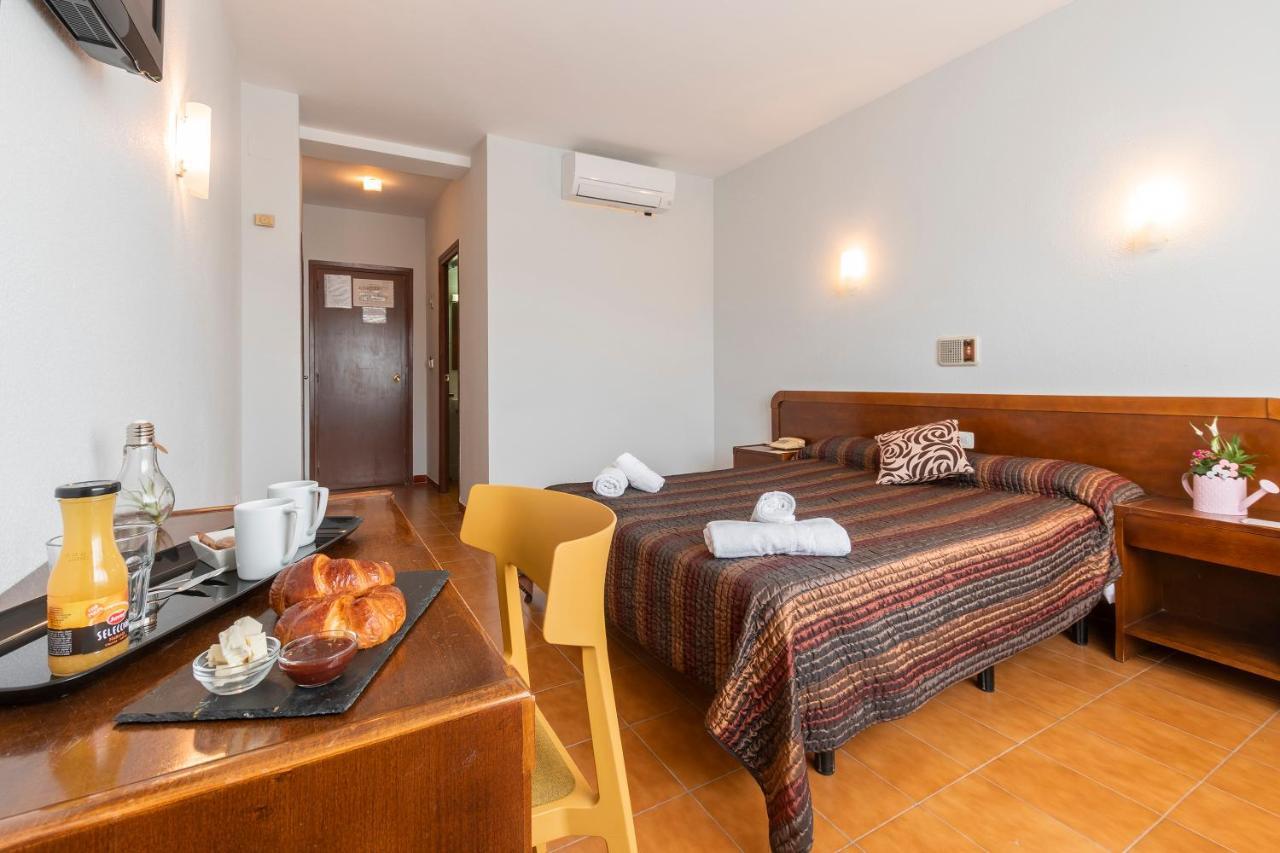 Hotel Sierra De Arcos Андорра Экстерьер фото
